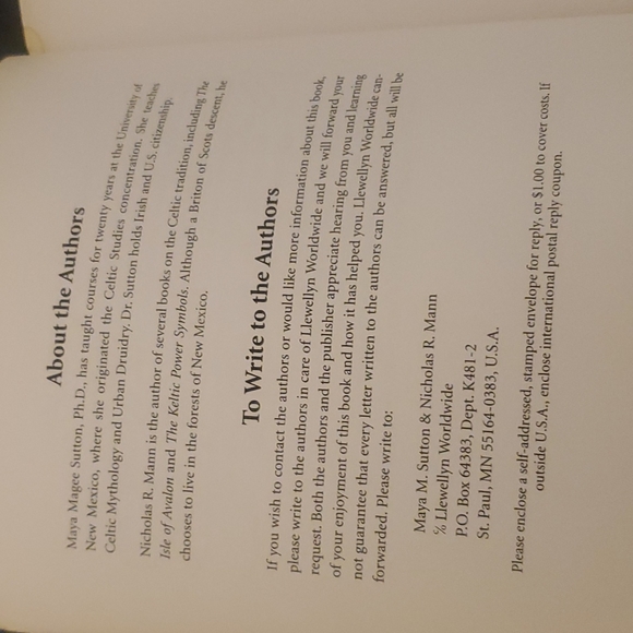 Druid Magic Book - Picture 3 of 5